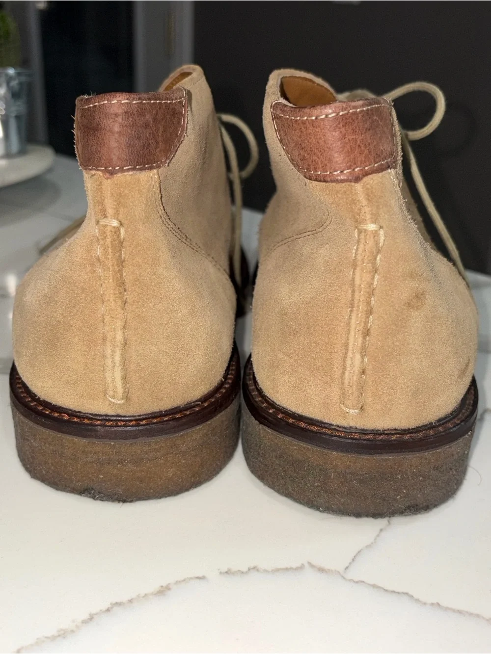 Johnston & Murphy Men's Suede Chukka Boots in Tan/Brown